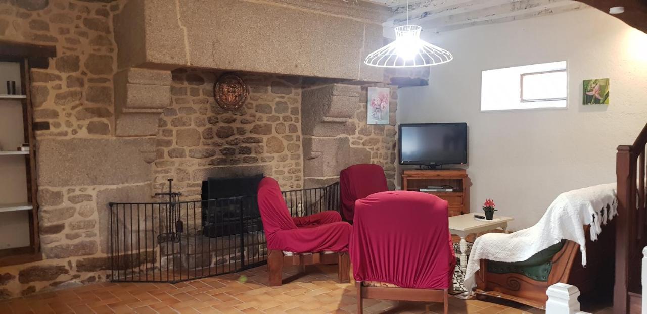 La campagne Bretonne Villa Parigné Exterior foto